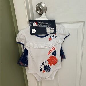 MLB Mets White and Navy Floral Baby Bodysuit Set